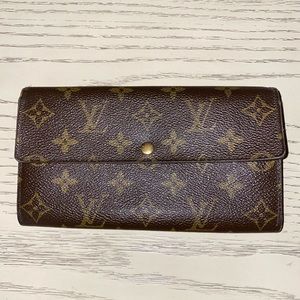 Louis Vuitton Sarah Wallet M60531